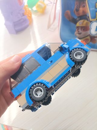 Coche Lego azul