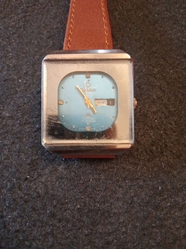 Reloj OMAX vintage automático hombre