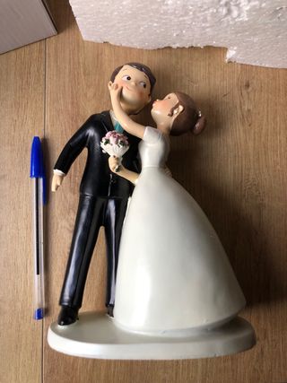 FIGURAS NOVIOS NUEVOS