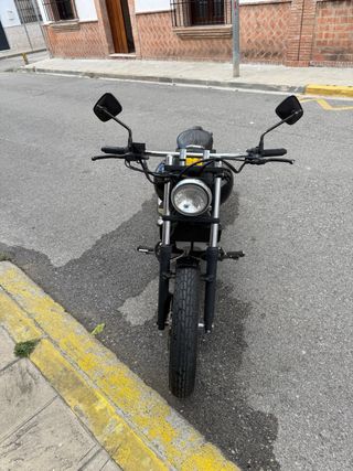 Honda Shadow 125VT Bobber