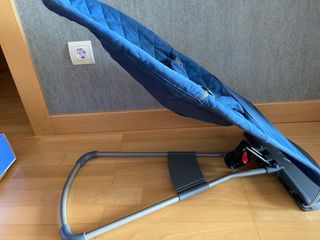 Hamaca bebe Babybjorn con juguete