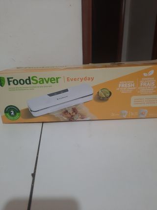 FoodSaver Everyday: sigillatrice sottovuoto