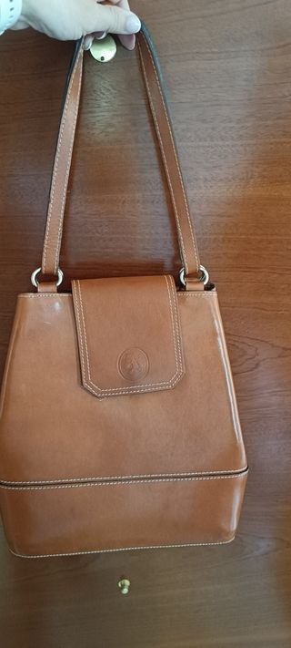 Bolso marrón piel