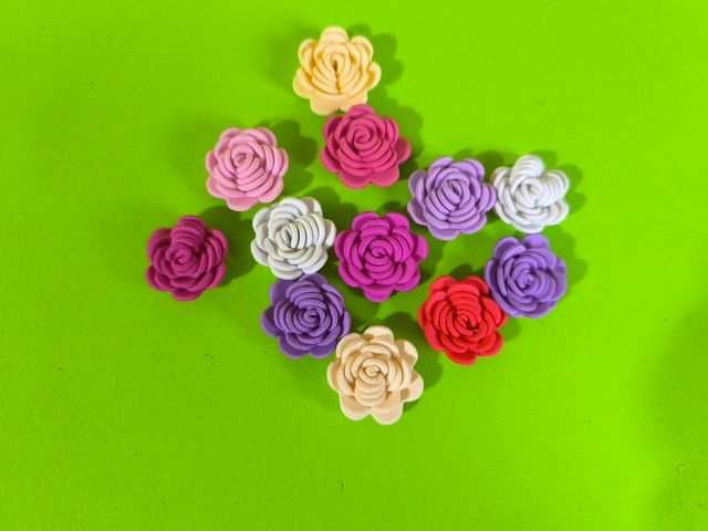 12 Roselline in gomma Eva