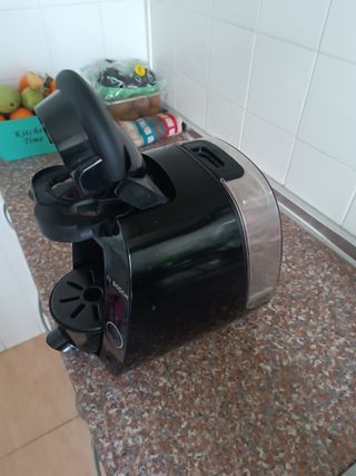 Cafetera de cápsulas tasimo