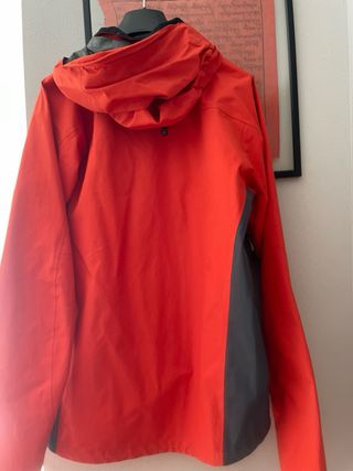 Chaqueta Gore-Tex Trangoworld
Talla M
