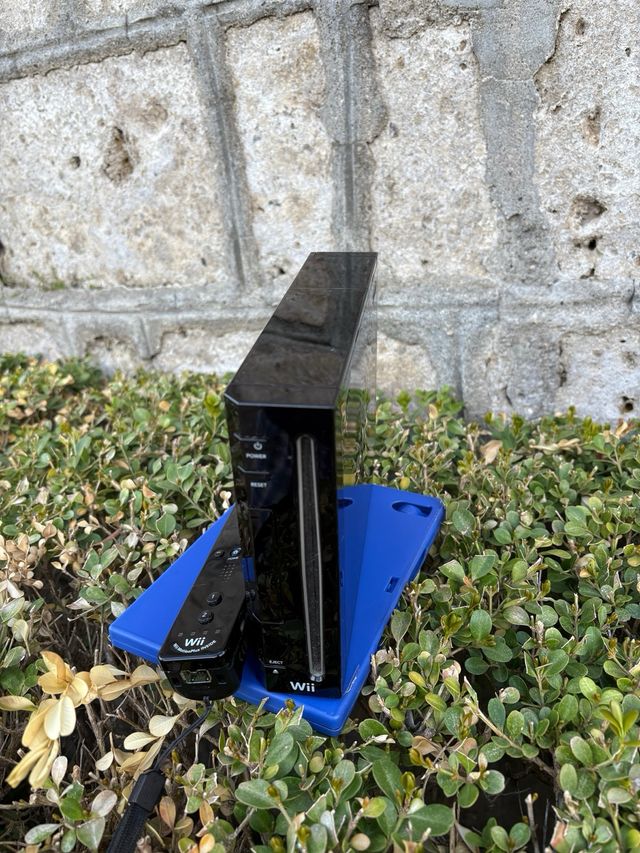 nintendo wii + Joypad + wii sport + accessori 