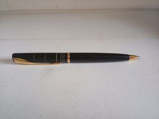 Bolígrafo Latitude de PARKER elegante