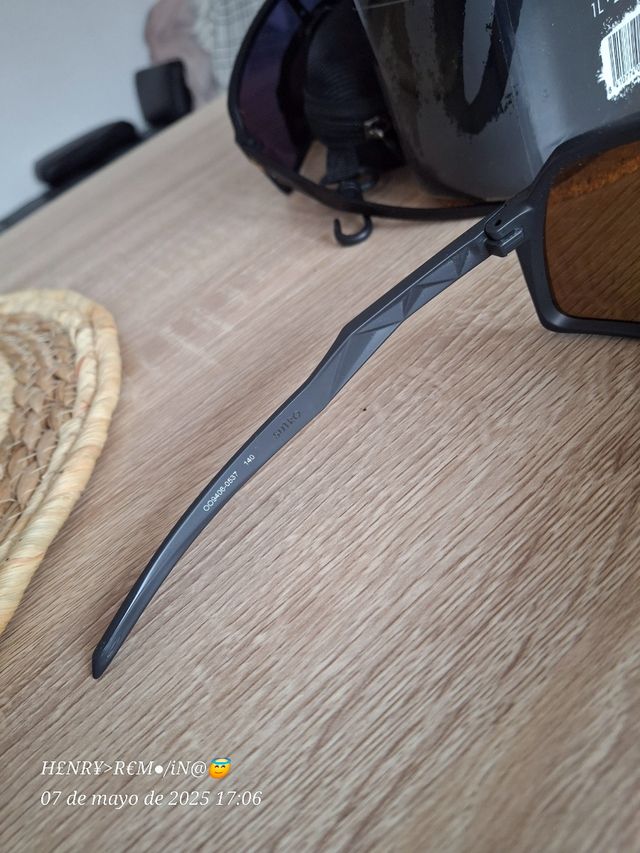 Oakley SUTRO - Gafas de sol nuevas