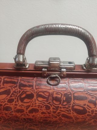 Maletín antiguo de medico