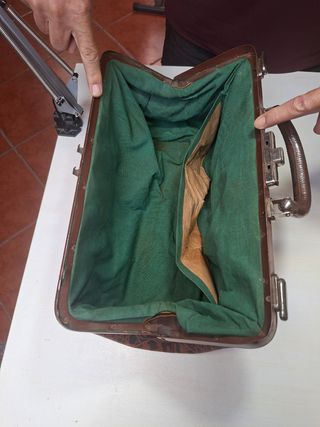 Maletín antiguo de medico