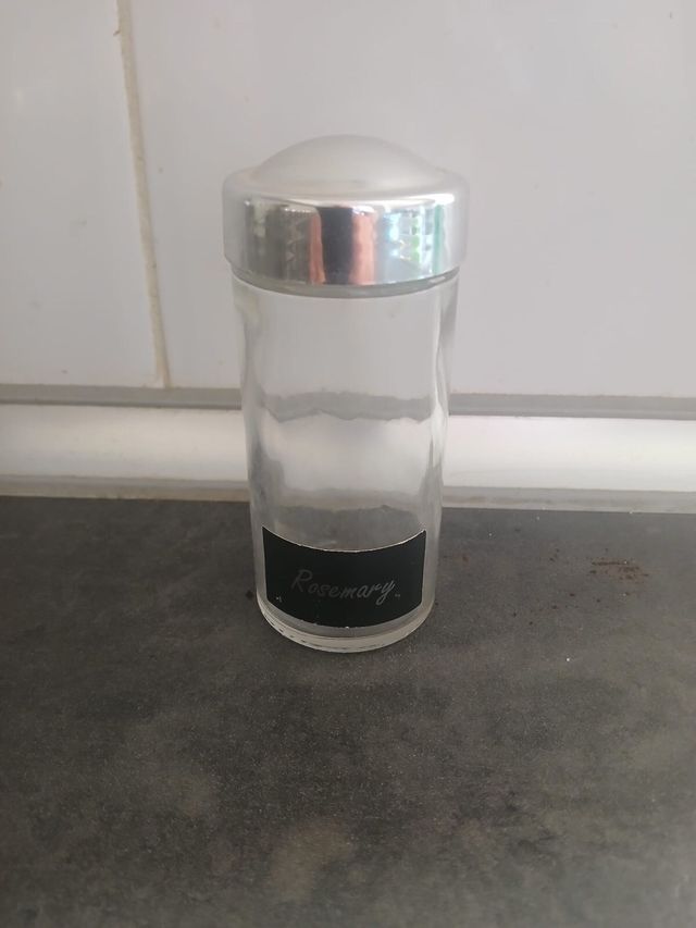 Estanteria para especies.