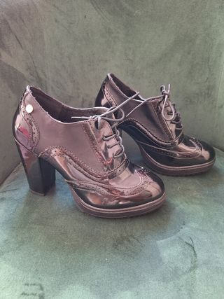 Botines XTI Oxford negros