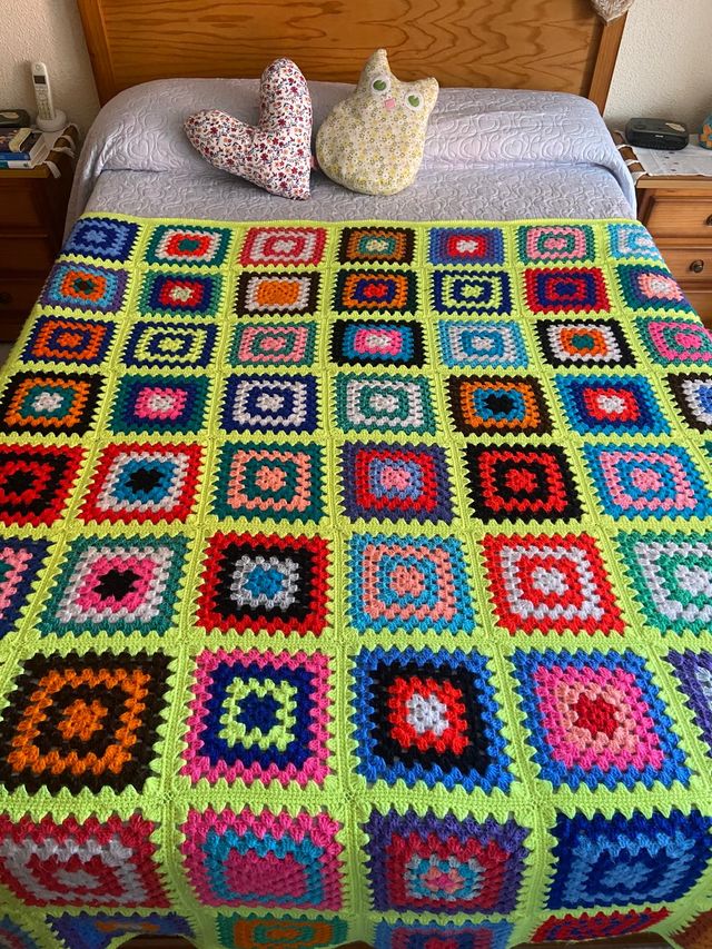 Coperta per nonna fatta a mano RIDOTTA (2,16 x 1,75)