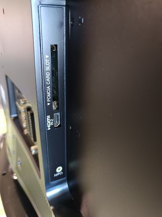 TV LG 32" LED LCD negra