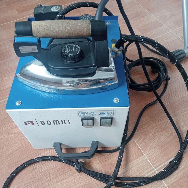 Centro de Plancha vapor profesional Domus