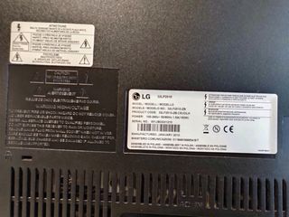 TV LG 32" LED LCD negra