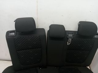 ASIENTOS TRASEROS KIA RIO (YB)