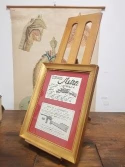 Antiguo expositor atril o soporte para cuadros