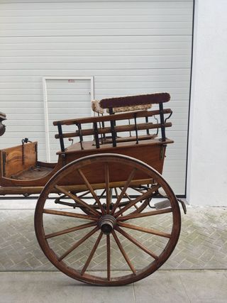 CARRO DE CABALLOS ANTIGUO - 1 SIGLO DE HISTORIA.