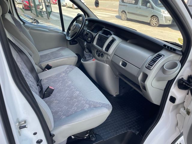 Opel Vivaro 1.9cdti 100cv 9 Plazas
