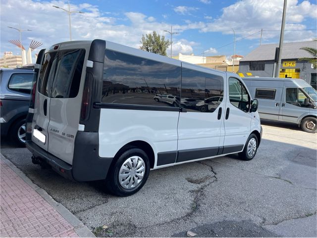Opel Vivaro 1.9cdti 100cv 9 Plazas