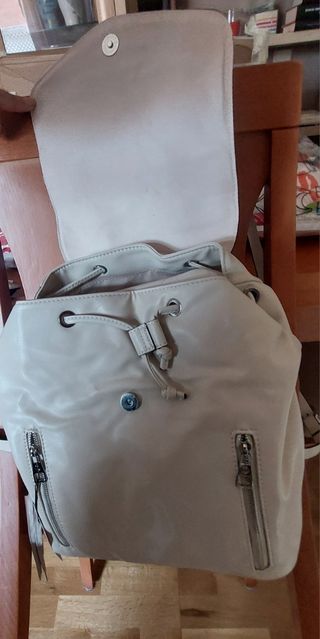 Mochila Stradivarius