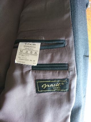 2 trajes talla 54 y 52 color negro