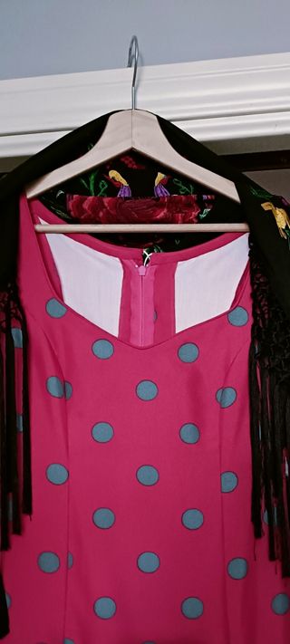Vestido Flamenco lunares tiene para echar .... ros