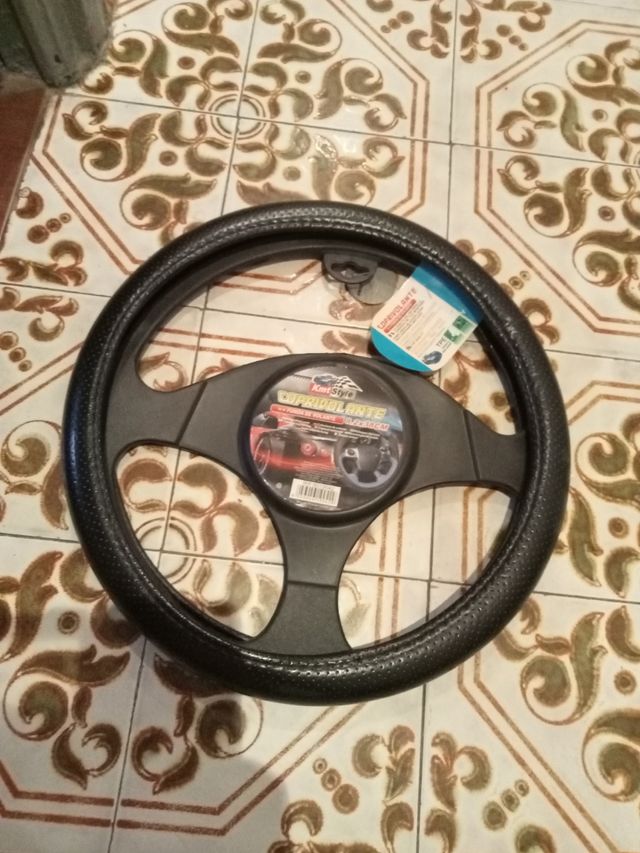 Funda Volante Coche 38cm