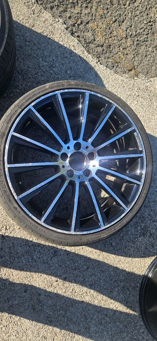 Llantas Mercedes AMG 5x112 en 19" doble medida.