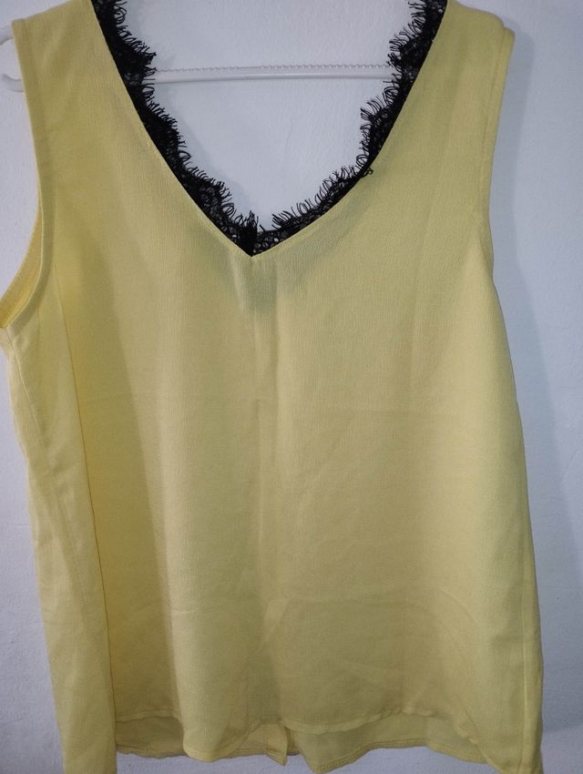 Lote 2 blusas NUEVAS 