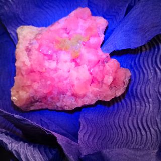 aragonite esagonale con zolfo