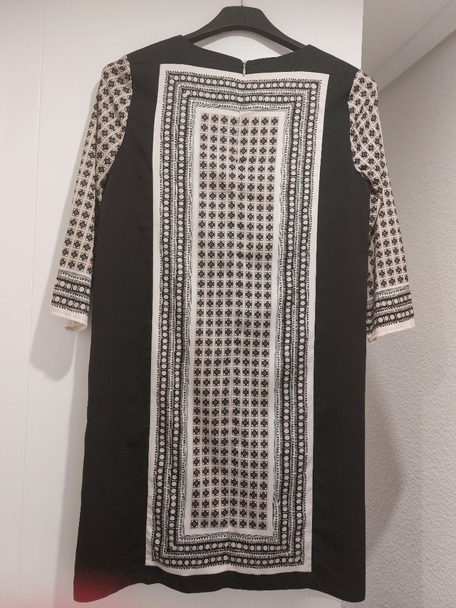 Vestido estampado Sfera.