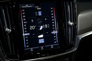 Volvo V90   2.0 B4 D Pro AWD Auto 