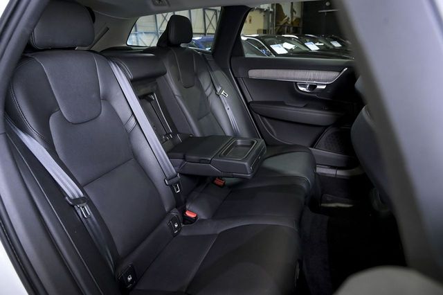 Volvo V90   2.0 B4 D Pro AWD Auto 