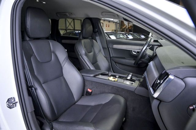 Volvo V90   2.0 B4 D Pro AWD Auto 