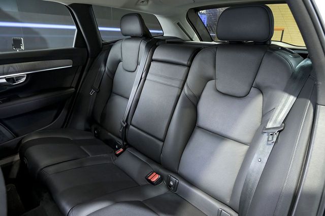 Volvo V90   2.0 B4 D Pro AWD Auto 