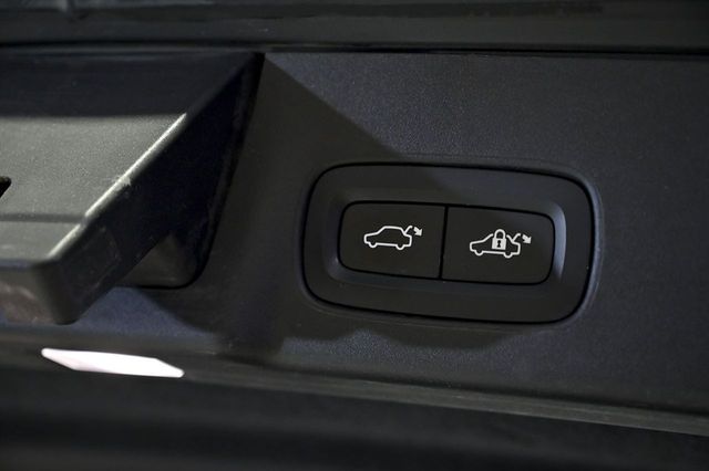Volvo V90   2.0 B4 D Pro AWD Auto 