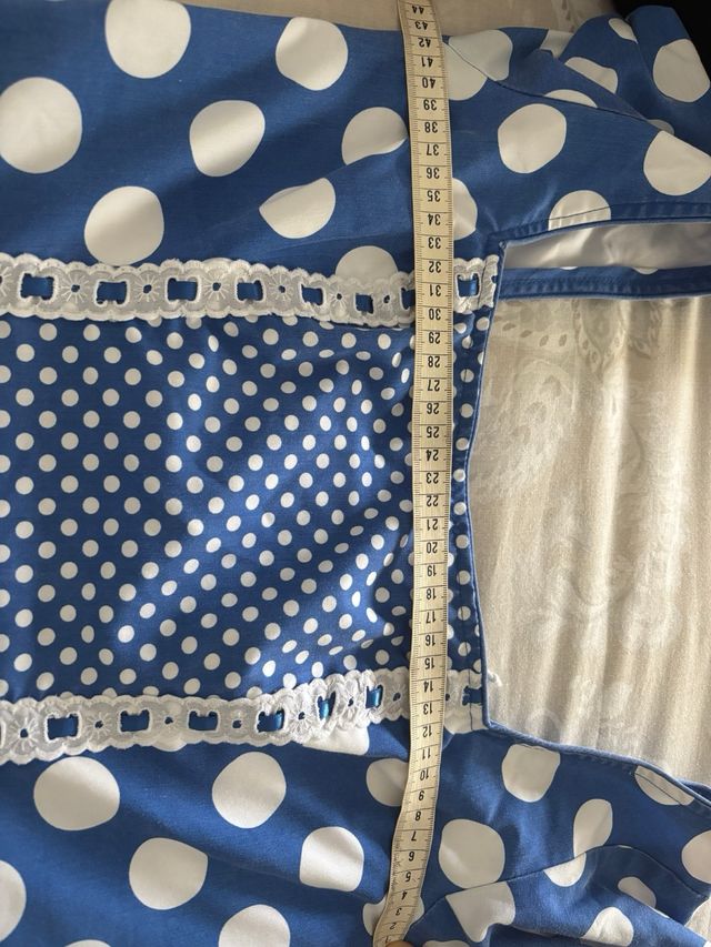 Traje flamenca talla 38/40, largo 1.42.