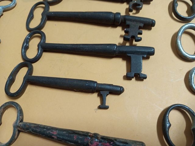 15 Llaves Antiguas Forja