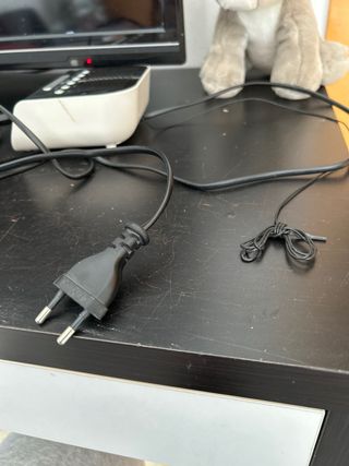 reloj una radio y un despertado