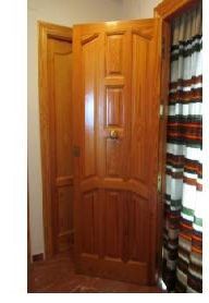 Puerta de madera