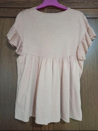 Blusa Encaje Escote Volante Rosa Apagado