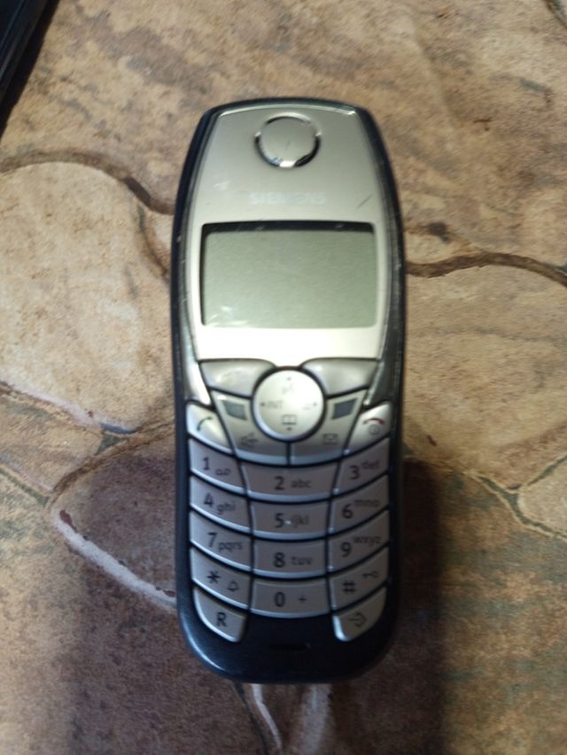Vecchio cellulare Siemens