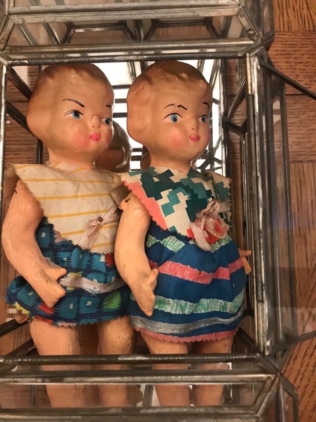 Muñecas antiguas de carton piedra 2