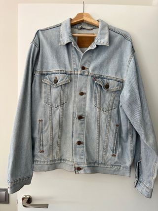 Cazadora tejana Levi’s estilo 90’