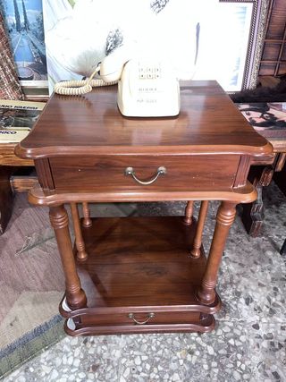 MESITA AUXILIAR CON RUEDAS