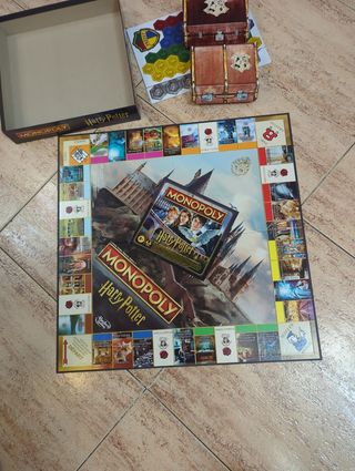 Monopoly Harry Potter: Aventuras Mágicas