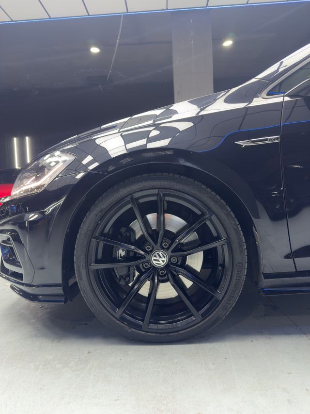 Volkswagen Golf R310 (2018)